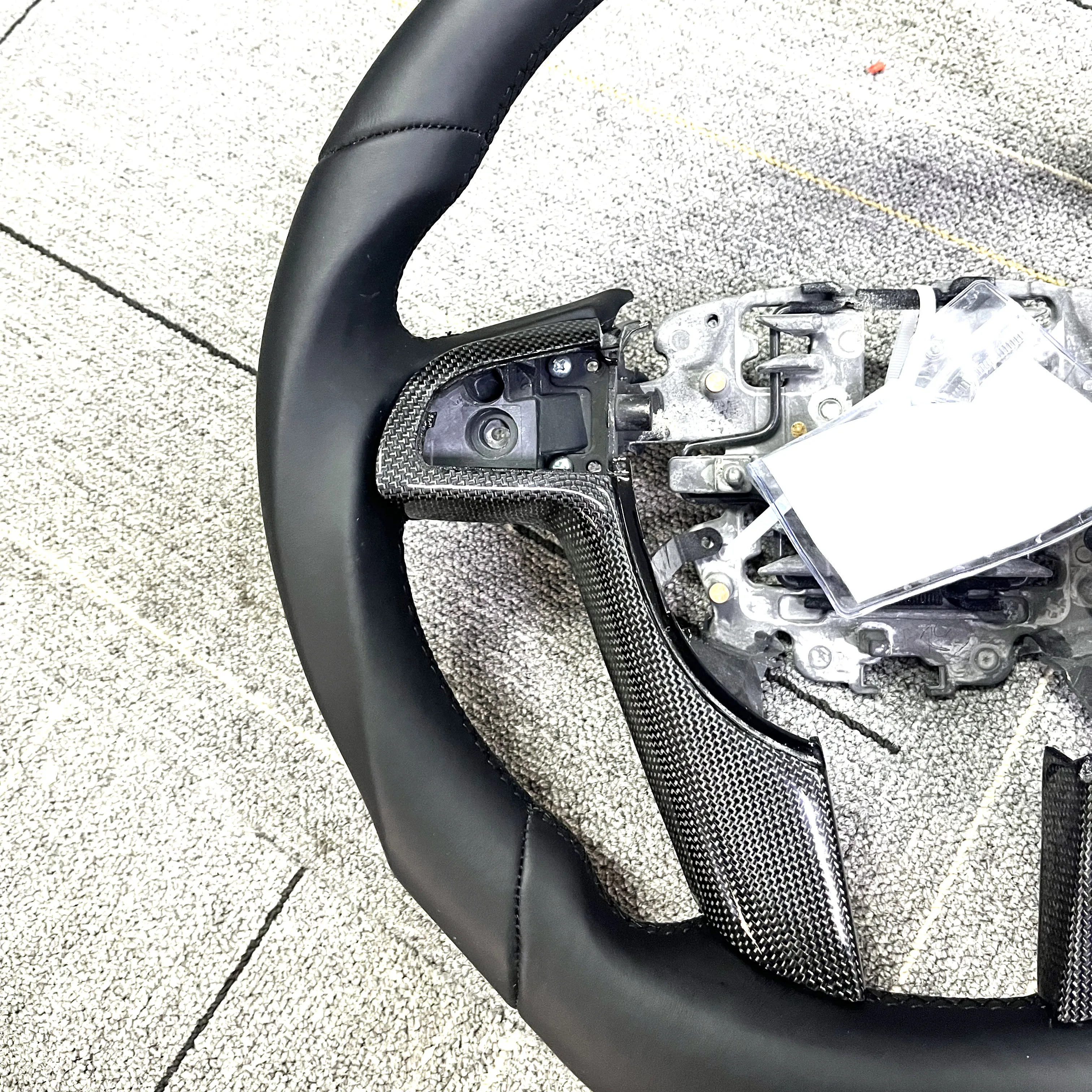 Nieuw lederen stuurwiel voor 2008 Pontiac G8 Holden VE GXP HSV sv6 + Trim