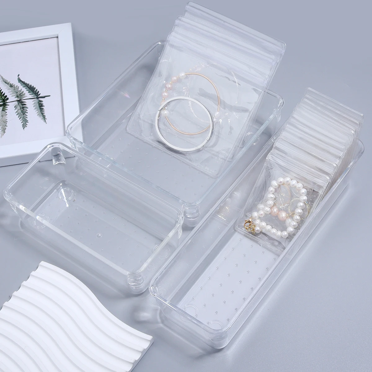 Transparent Acrylic Jewelry Storage Box Cosmetics Organizer Holder for Earing Ring Jewelry Desktop Storage Clear Plastic Trays