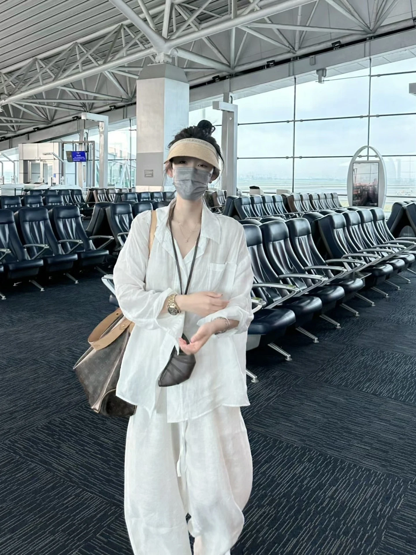 

White Cotton Linen Women's Long Sve Loose Fit Sun Protection irt Spring Summer New Sle Air Conditioning Top Ci Walk