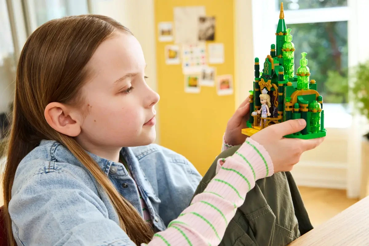LEGO® Wicked Toy Emerald City & Kiamo Ko Castle 75689 Building Toy