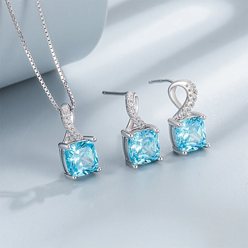 

Korean S925 Sterling Silver Necklace, Square Emerald Pendant, Diamond-Inlaid Women's Collarbone Chain