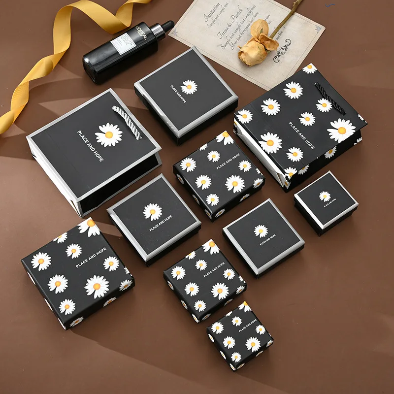 32pcs Jewelry Gift Box Mama Necklace Ring Box Travel Accessories Jewelry organizer Packaging Boxes Earring Display Black Sponge