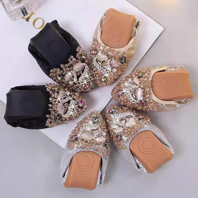 2026 Fashion Women Leather Casual Shoes Woman Flats Slip on Shoes for Women Barefoot Shoes Crystal Loafers Women Harajuku Zapato