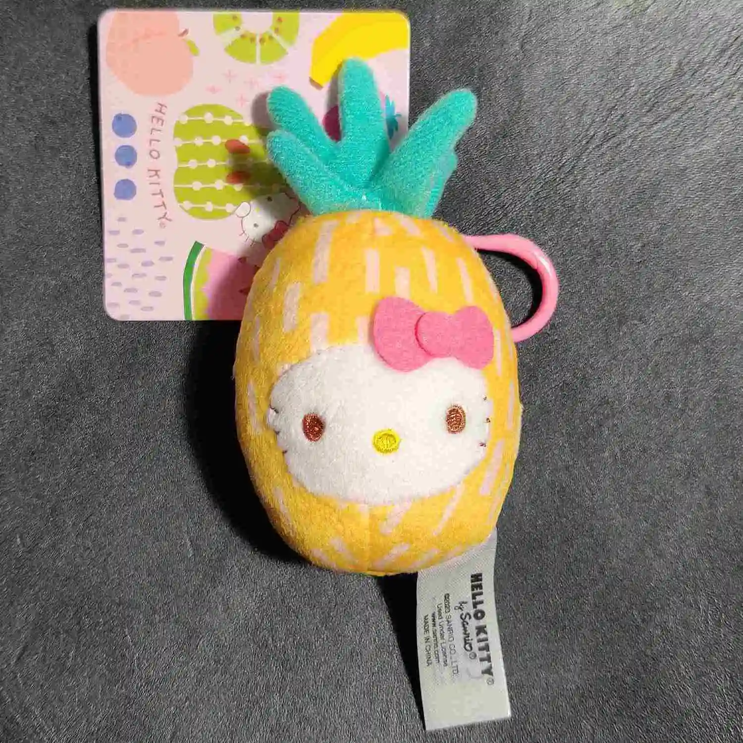 Sanrio Hello Kitty Pineapple Modeling Color Blocking Plastic Mountain Buckle Plush Keychain Backpack Car Key Decoration Gift