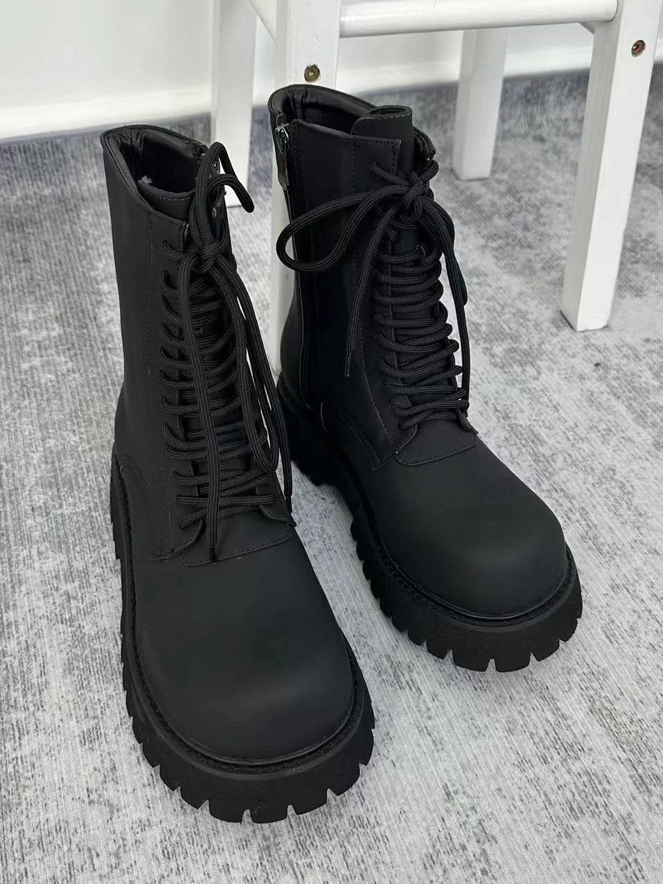 

New Mens Womens High Quality Outdoor Hiking Shoes Anti-slip Daily Casual Shoes Wear-resistant Hiking Shoes