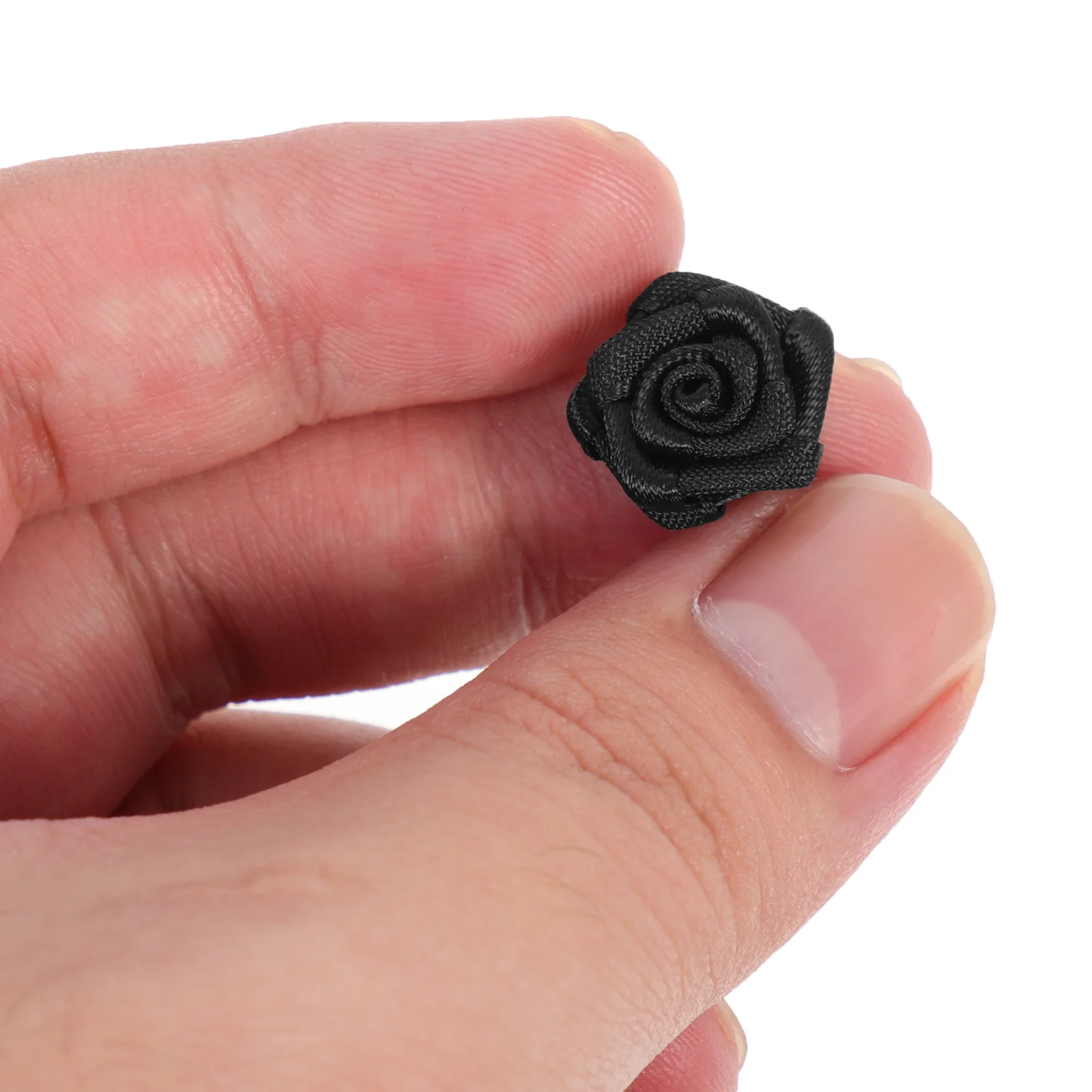 

50Pcs Mini Rose Fake Flower Decorations Sewing Materials for Clothing Hairpin Headband DIY Accessories Polyester Decorative