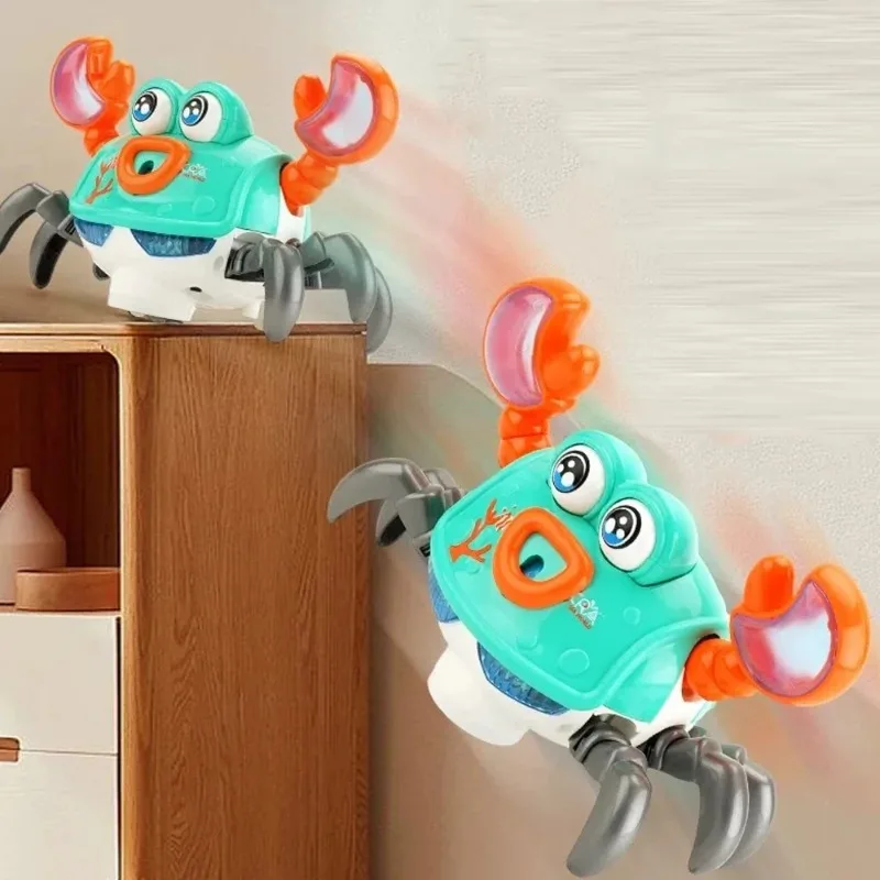 NUOVO giocattolo per granchio strisciante con luce e musica per evitare automaticamente gli ostacoli Giocattolo interattivo elettronico per animali domestici per regali di granchio che cammina per bambini