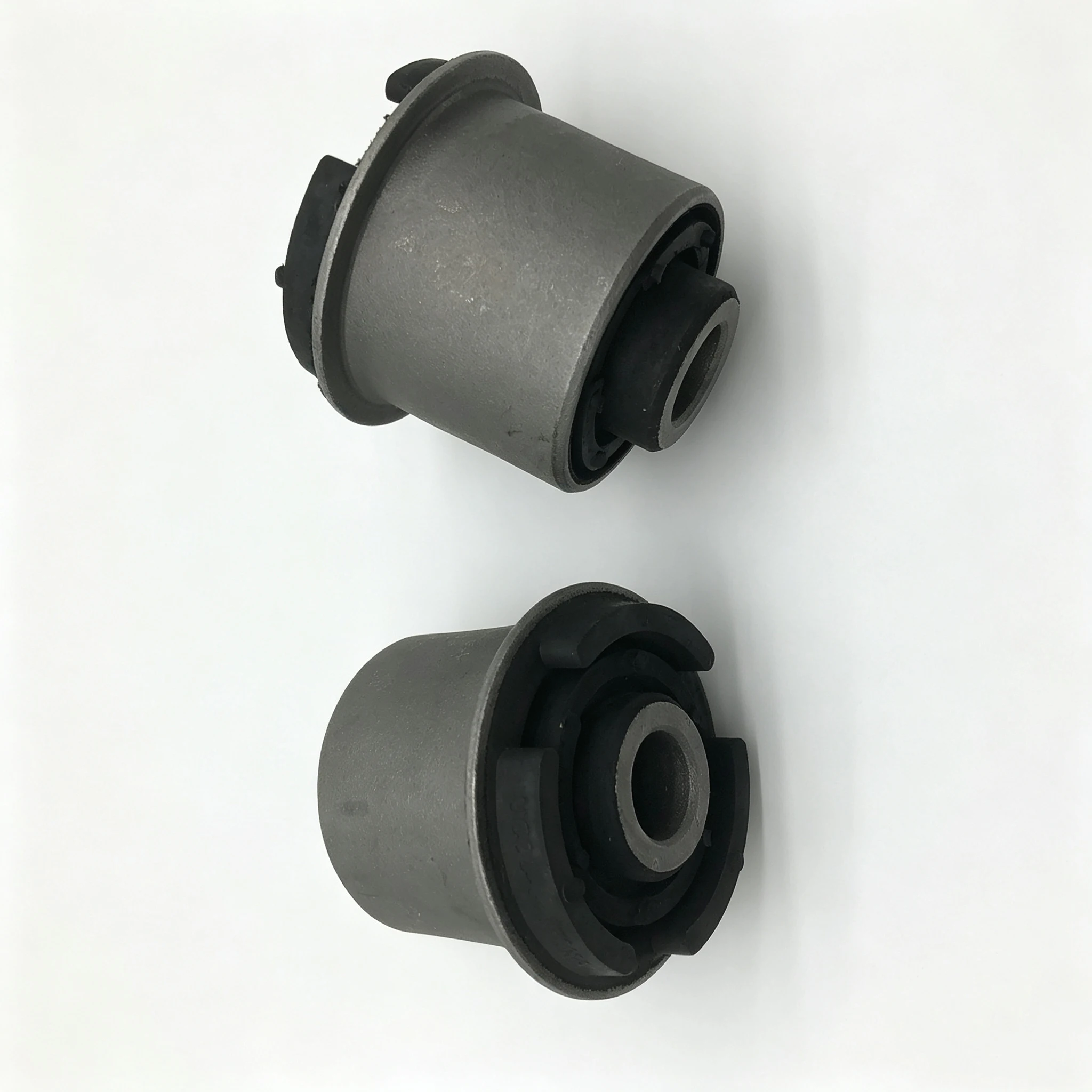 Front Lower Control Arm Suspension Bushing For Ford Ranger Mazda BT-50 UC3C-34-470 AB313068BB Auto Parts 1PC