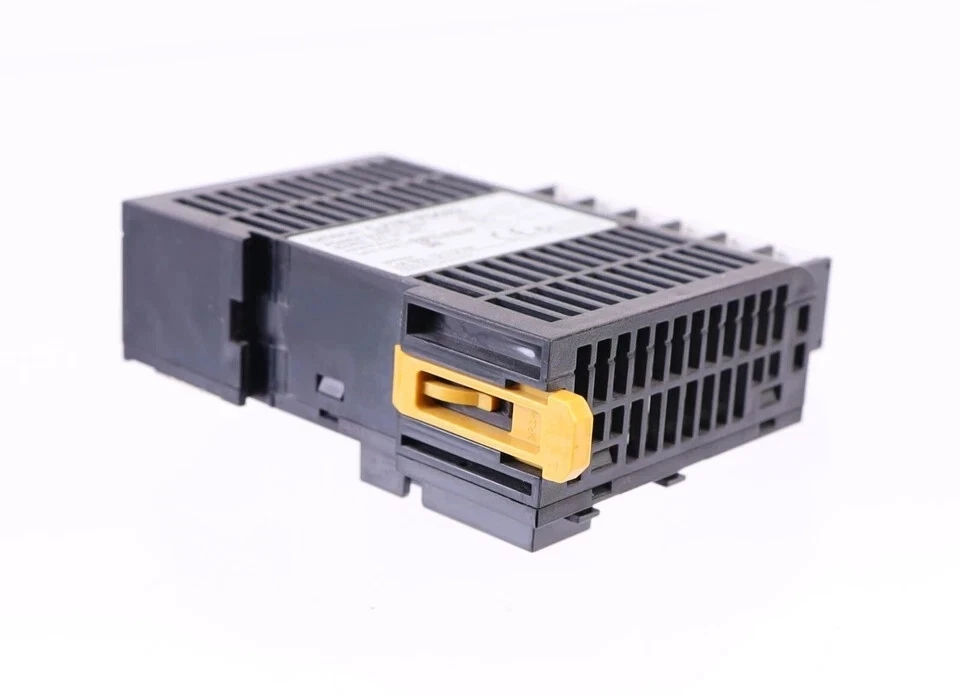 Nuovo modulo di comunicazione PLC CJ1W-PD022 CJ1W-II101 CJ1W-PA205R per modulo PLC di interfaccia di rete di controllo dell'automazione industriale