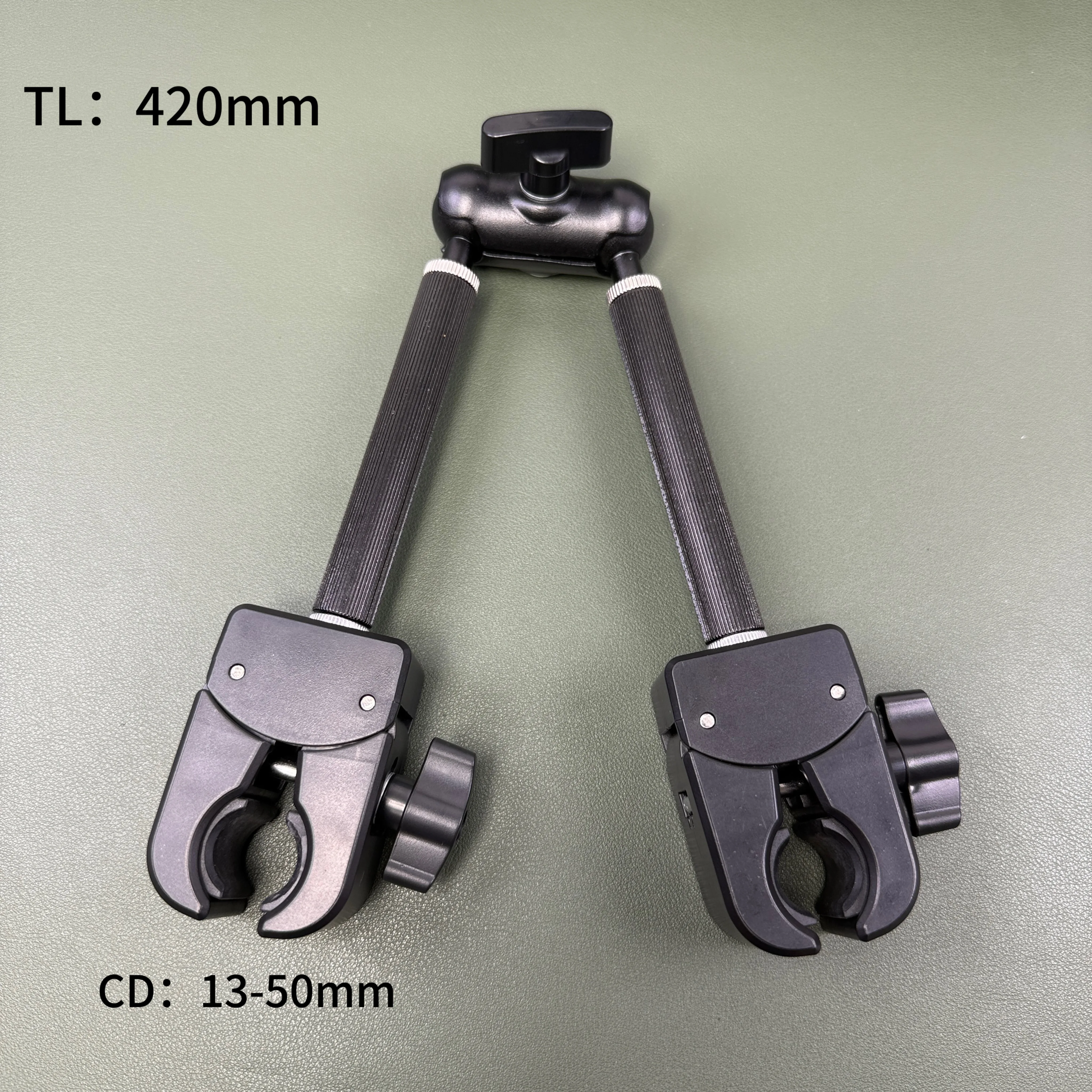 

Dual Head Clamp Universal Round Tube Mount Fixed Clip with Aluminum Rod Metal Joint 360° Rotatable Multi-Function Stand