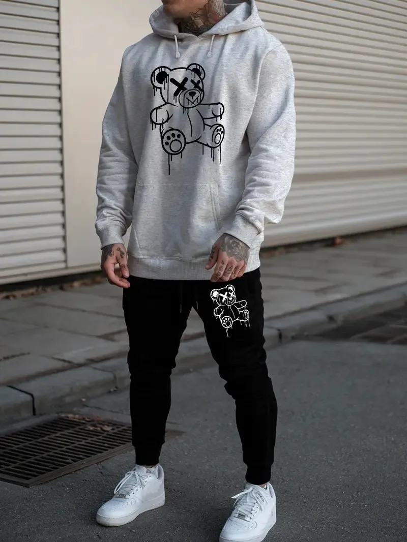 

The new men's set for Spring and Autumn 2025 features a casual fashionable soft and comfortable 3D bear pattern print