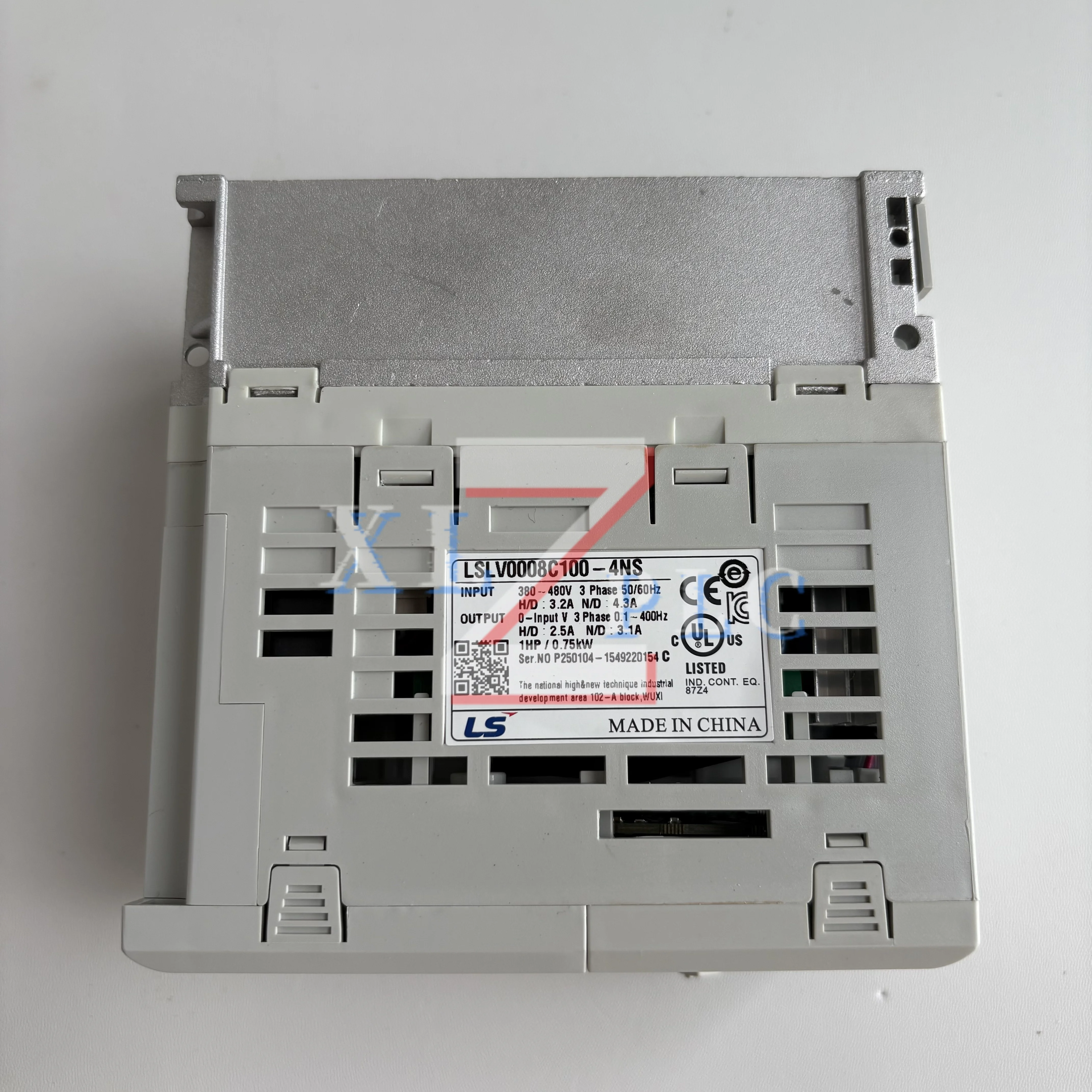 周波数コンバータ新オリジナル LSLV0008C100-4NS