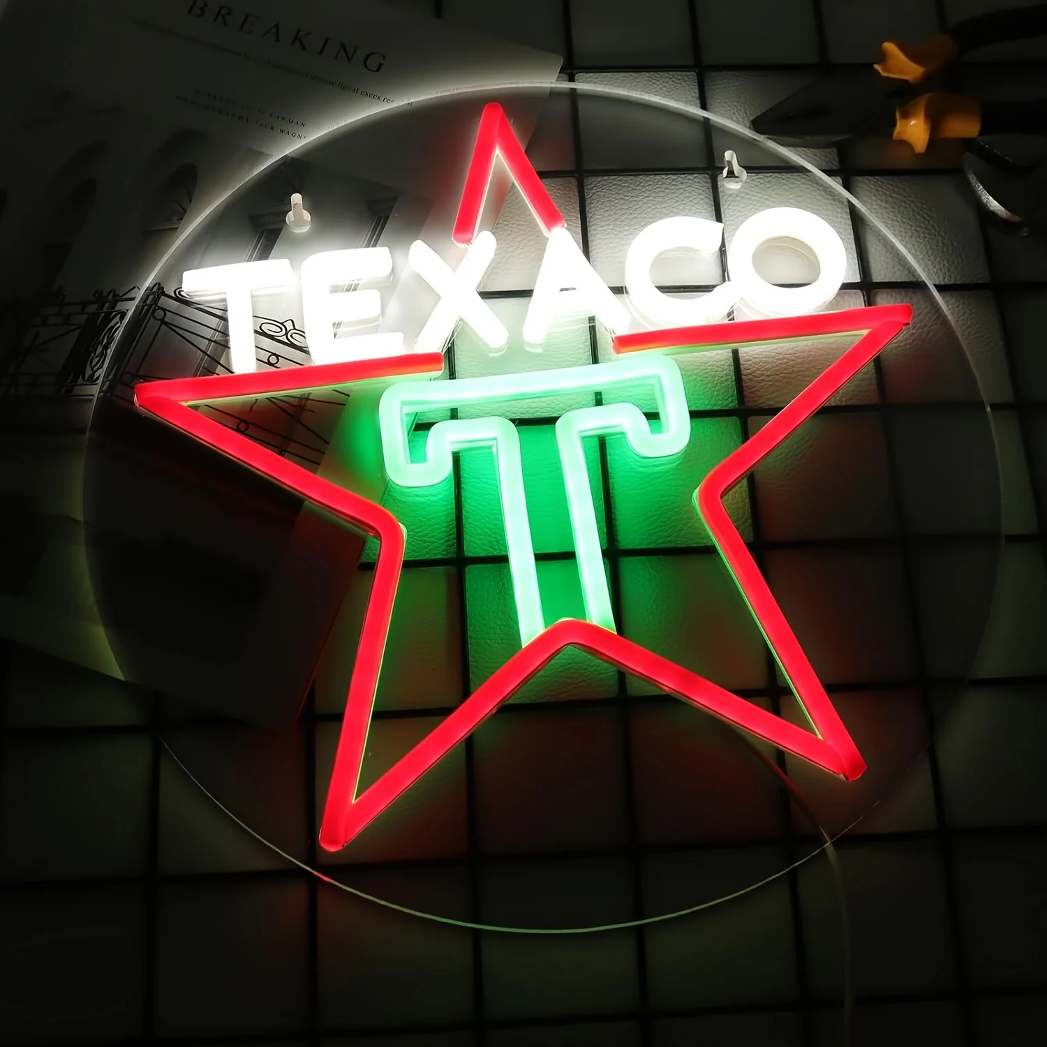 Texaco Star Neon Sign for Garage Decor, USB Powered LED Light Wall Hanging with Switch,Ideal for Man Cave, Bar, Lubricant Shop