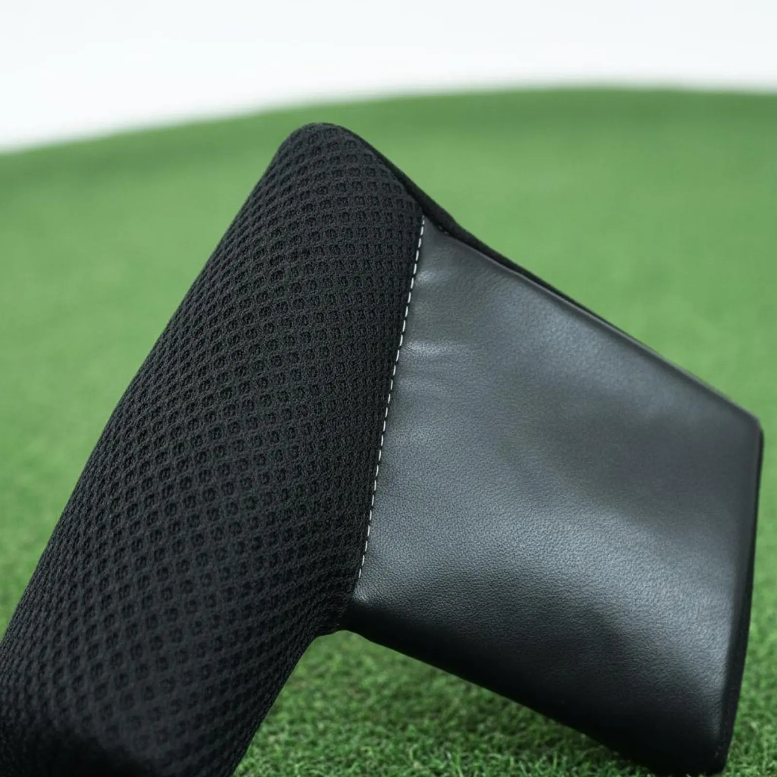Putting Putting Club Cover Scuff Resistant Sports Equipment Accessory for Golfers - view 5