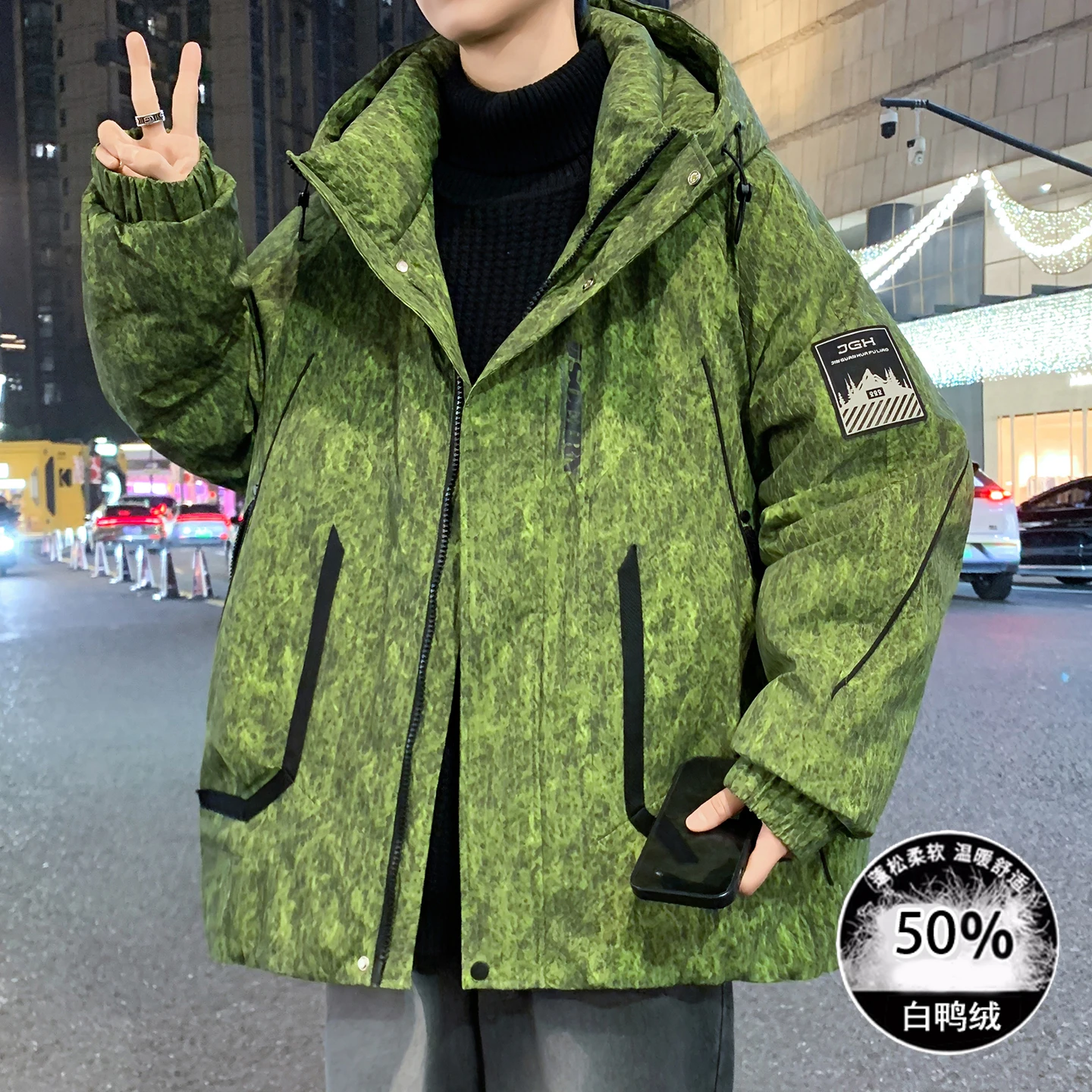 

Fashion Youth Warm Hooded Duck Down Jackets 2025 Winter Men's High Streetwear Loose Puffer Coats Outdoor Thicken Padded Clothing