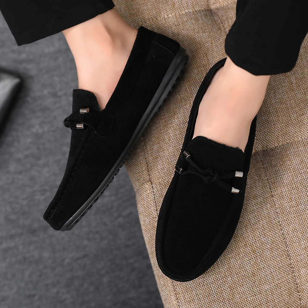 

Осень 2024, повседневные модные лоферы для вождения, замшевые минималистичные слипоны, удобная модная рабочая обувь черного и цвета, двухцветная