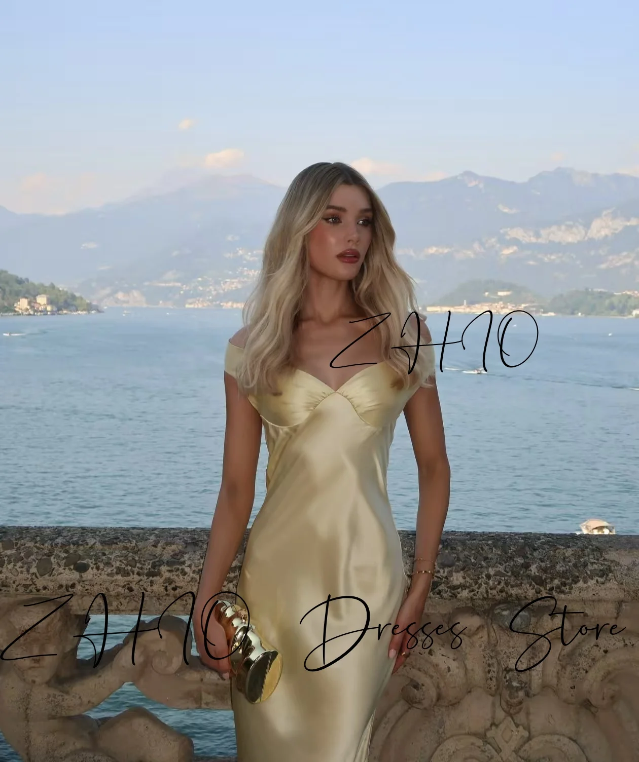 ชุดราตรีงานแต่งงานสีเหลืองหรูหรา ทรงเมอร์เมด คอวี โชว์หลัง ผ้าซาติน ยาวกรอมพื้น สำหรับงานเลี้ยงหรืองานพิธีการ  สามารถสั่งตัดได้