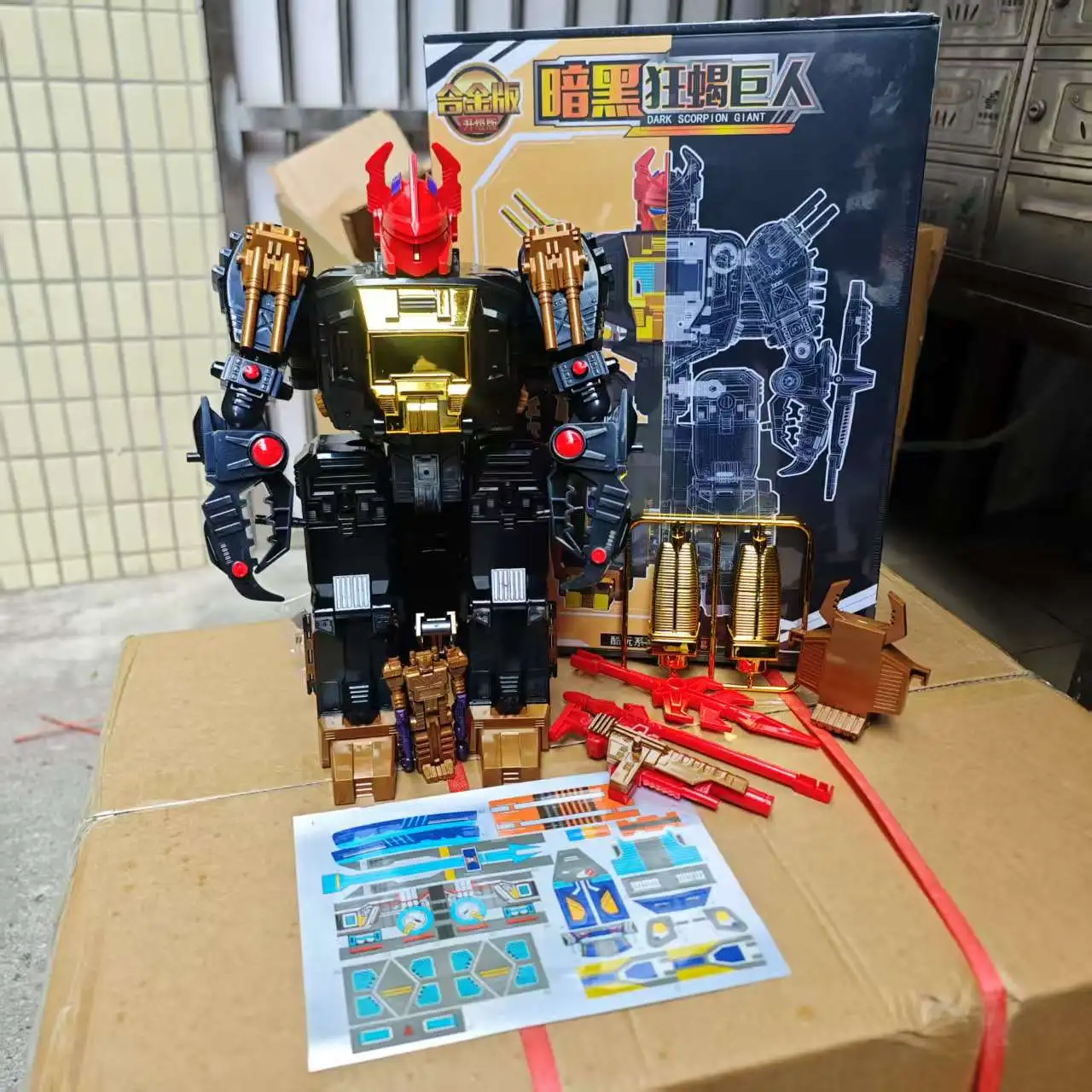 BXZX Transformation BX-04 BX04 Dark Scorpion Giant Scorponok Dark Version 35CM