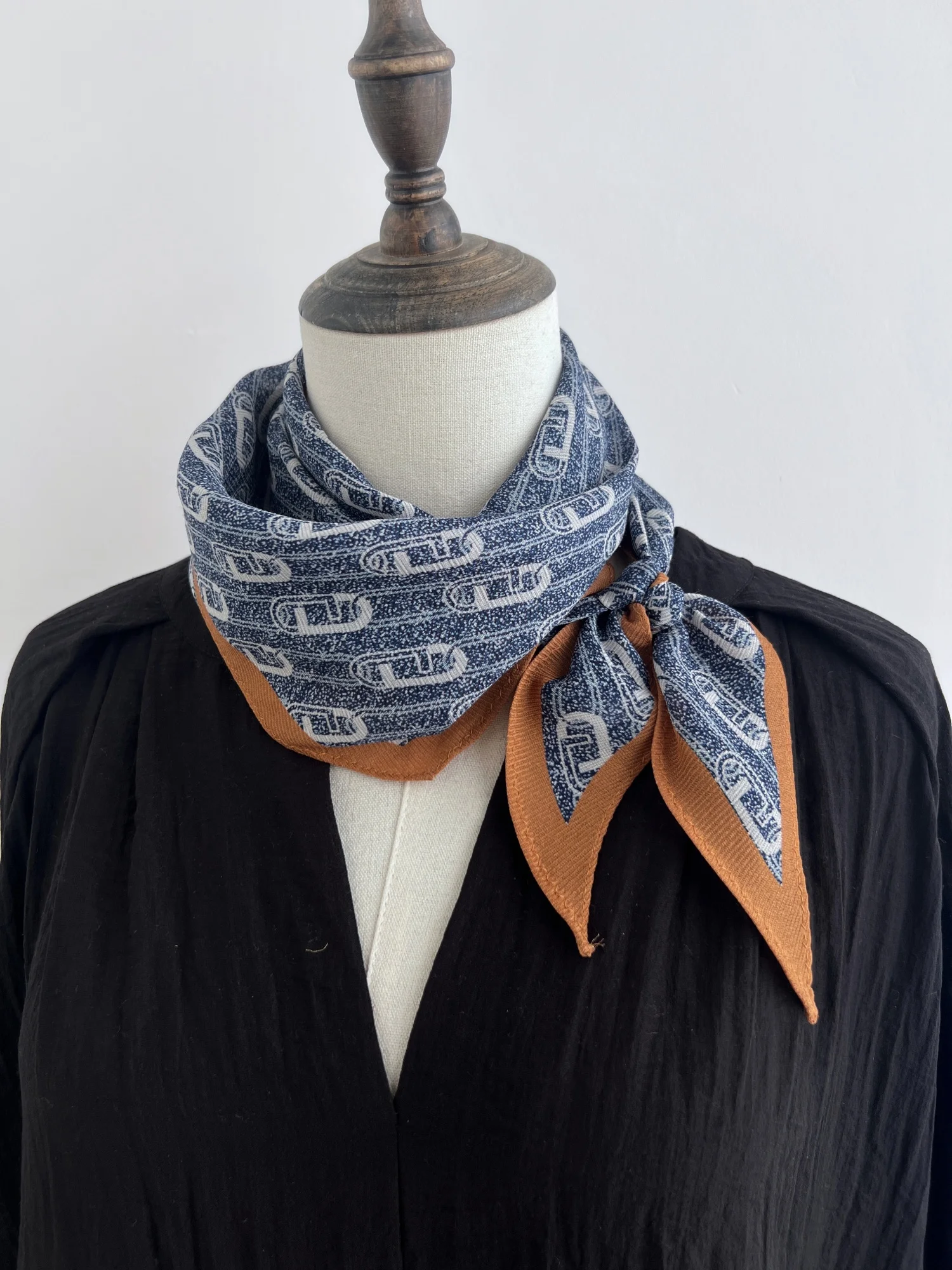 韓国風シルクウールスカーフ-レディース装飾ネックストール-多用途長方形ファッションアクセサリー-春秋用