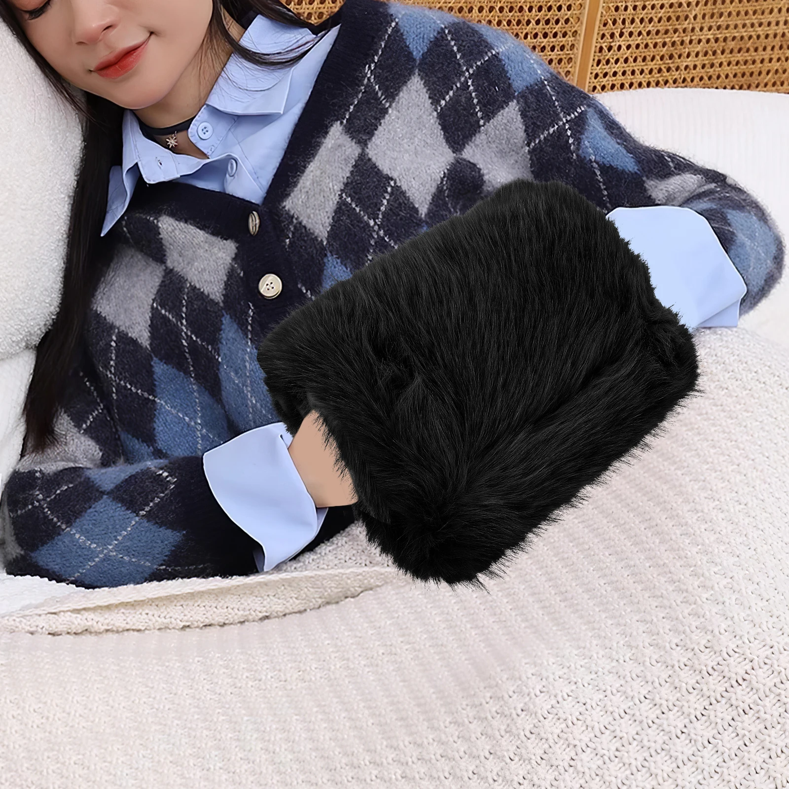 

Furry Hand For Women Warm Portable Warmer Sleeve Winter Accessory Soft Comfortable Delicate Hands Muff Outdoor Gift For Her