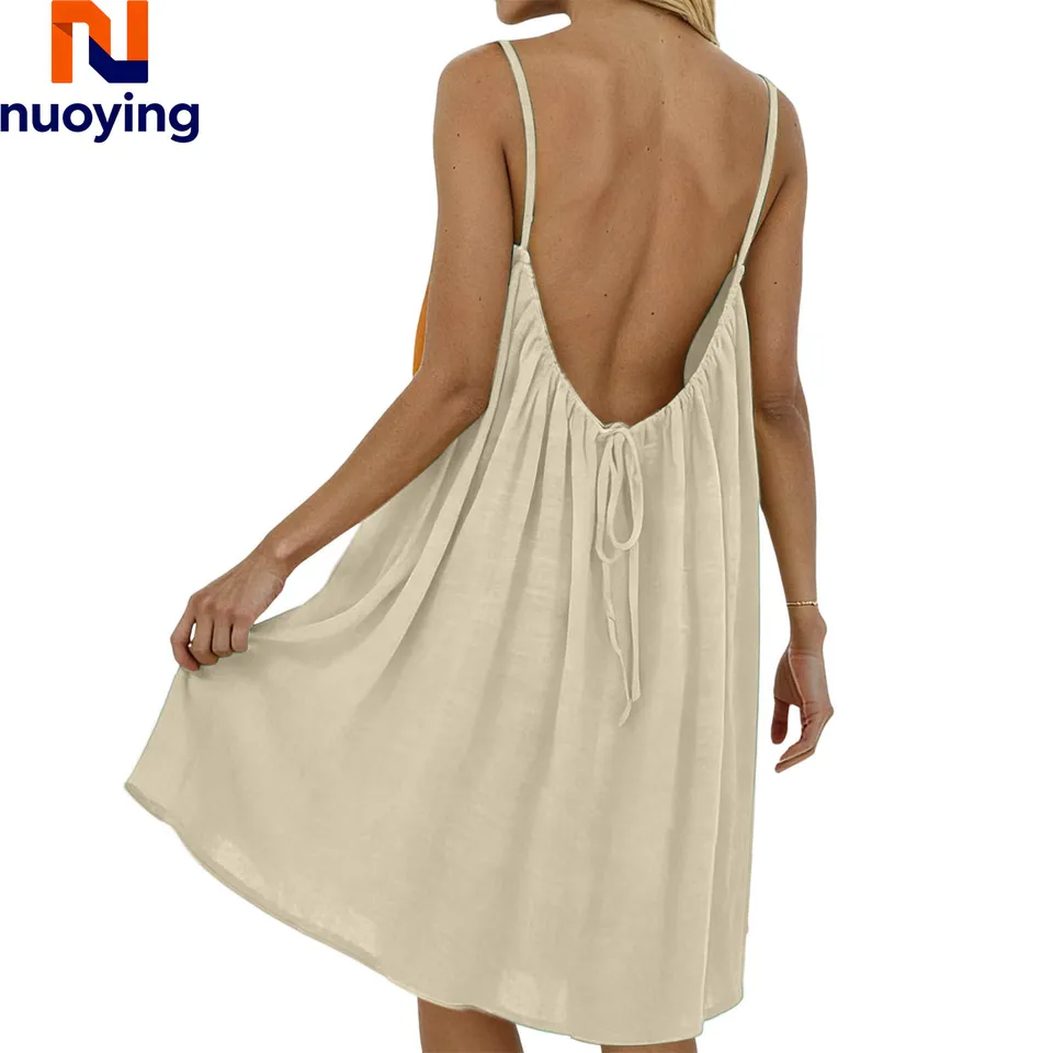 Vestido, estilo relajado de vacaciones europeo y americano, vibra elegante de espalda descubierta, nuevo para verano 2026, color liso, tirantes finos, corte A fluido 2