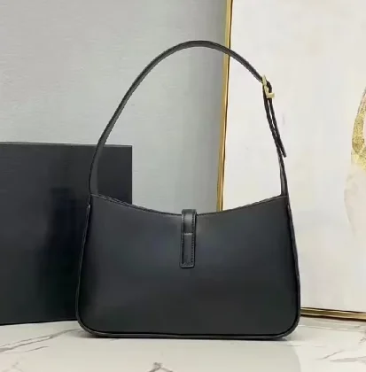 Bolso de hombro minimalista con logotipo de diseño alto para mujer, bolso de axilas de moda, versátil, de gran capacidad, de calidad