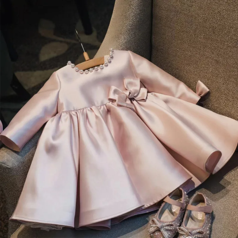 

Baby Girl Princess Pearl Silk Dress Bow Long Sleeve Infant Toddler Girl Vintage Vestido Party Pageant Birthday Baby Clothes 1-7Y