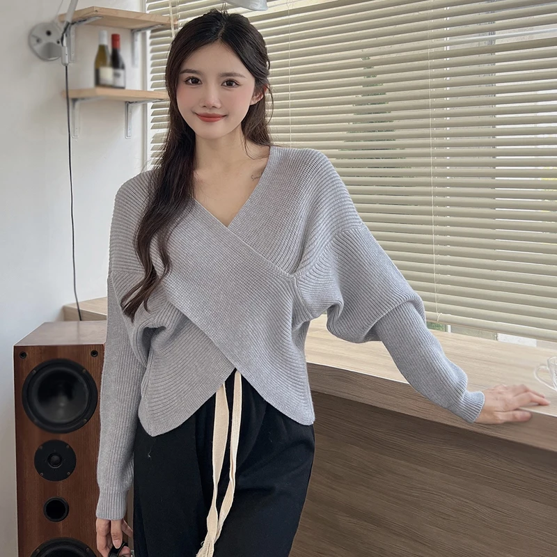 Women\'s Long Sleeves Knitted Sweater Crossover Design V-Neck Solid Color Casual Bottoming Shirt Fashion All-match Crop Tops