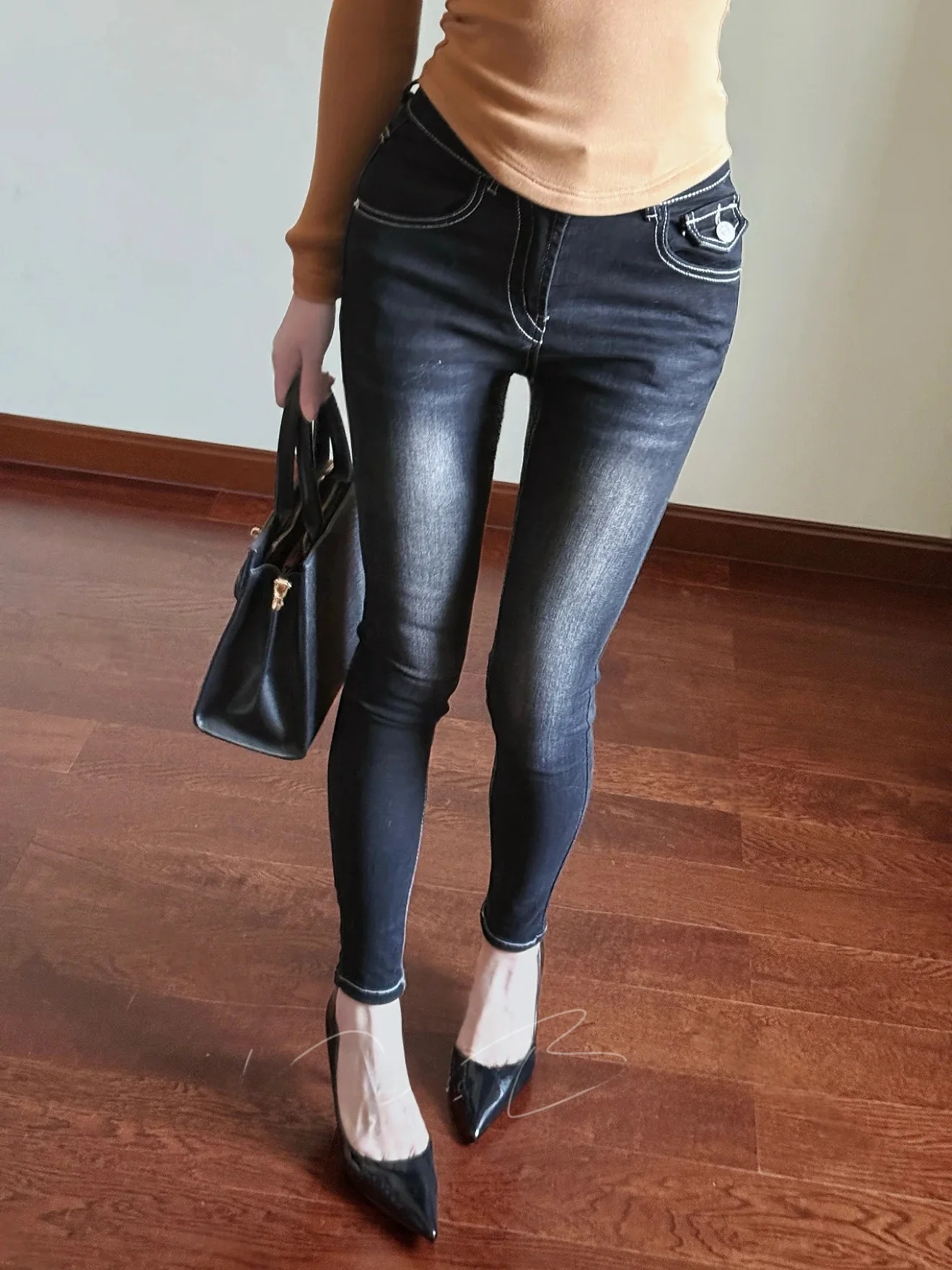 

Джинсы с высокой талией и эффектом похудения, ретро-стиль, широкие брюки с эффектом утяжки бедер, хлопковый стрейч-деним, средняя эластичность, застежка на пуговицах, женские джинсы