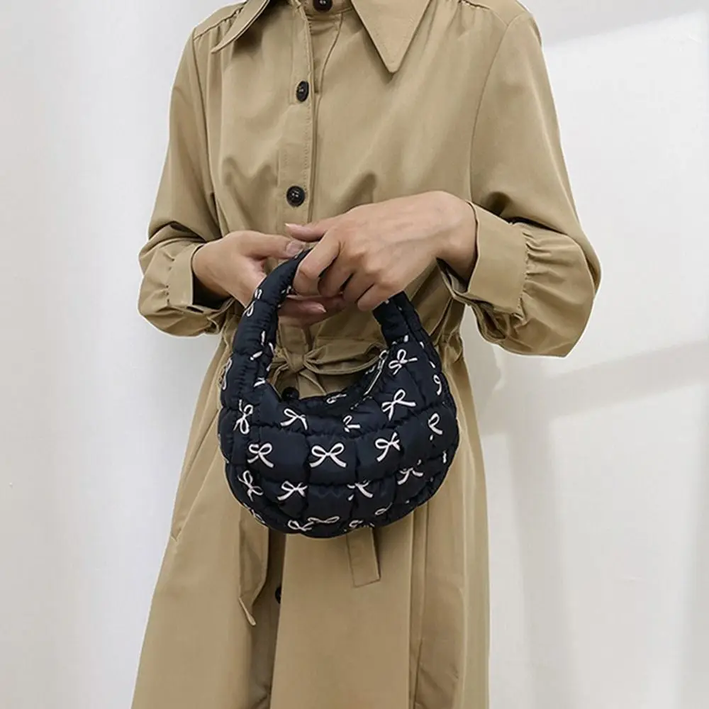 Mini bolso plisado de nube para mujer, bolso acolchado con estampado de lazo coreano, informal, a la moda