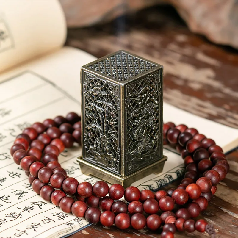 Square Vertical Incense Burner, Small Xiangyun Alloy Incense Holder, Indoor Aromatherapy, Home Ornament, Chinese Plum Burners