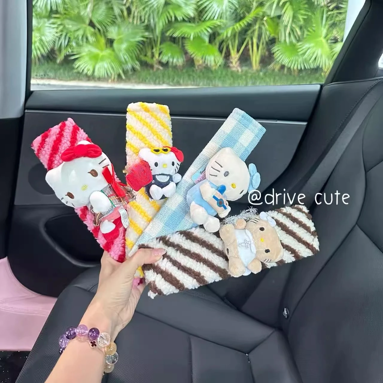 

Hello Kitty Car Safety Belt Cover Adjustable Seat Belt Cover Shoulder Strap Covers Car Shoulder Protector Pad Auto Accessories