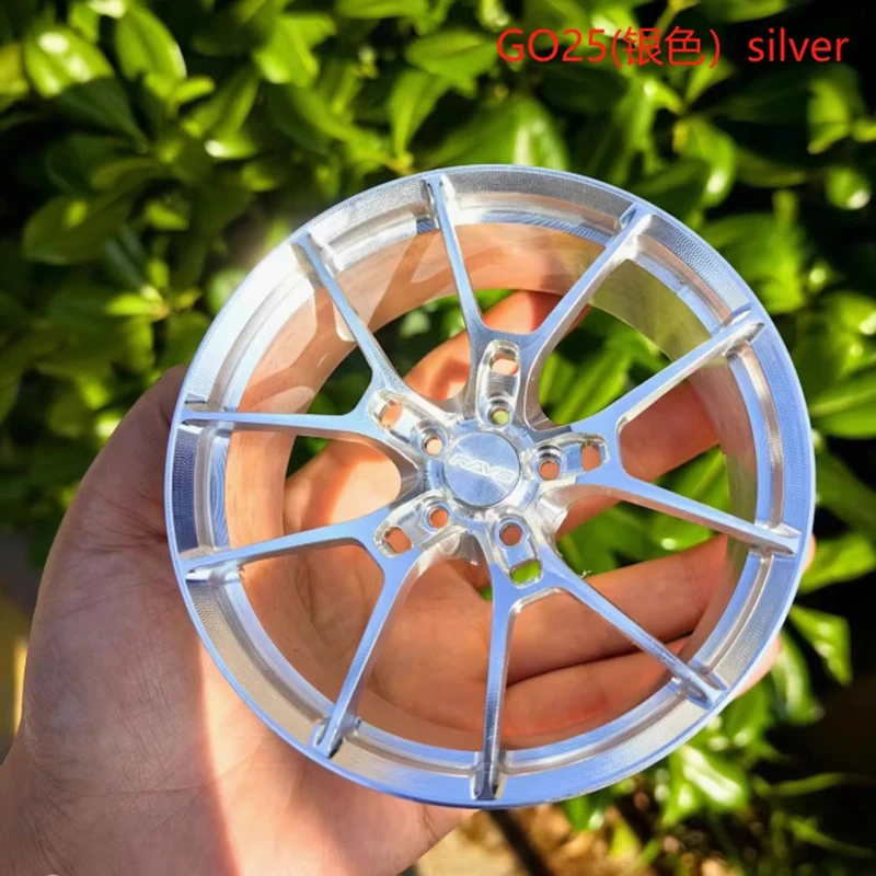 Wielmodel Auto Ornamenten STRALEN Metalen Wiel RID Aluminium Simulatie Smeden Wiel Modificatie Creatief Desktop Speelgoed
