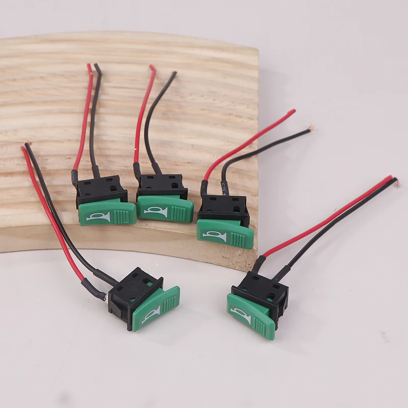 

5Pcs Horn Switch Car Button E-bike Motorcycle Horn Universal Momentary Push Rocker Switch Plastic 2 Pin Self-reset Green