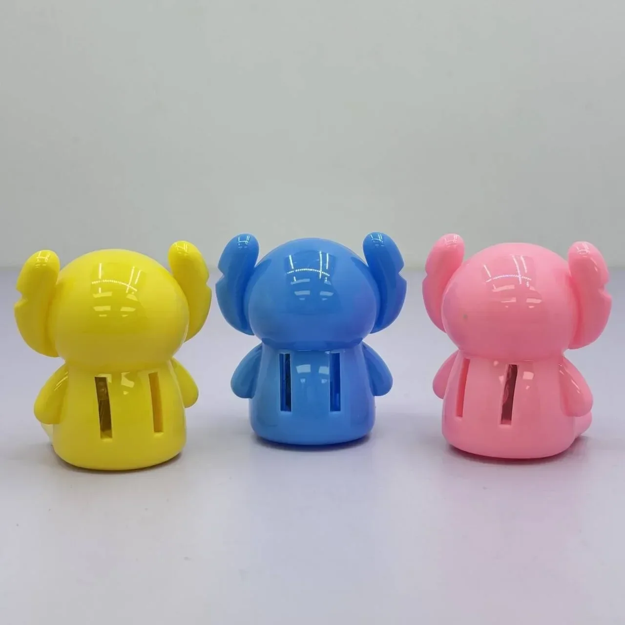 Official Pencil Sharpener, Random 1pc Cute Pencil Sharpener, Manual Pencil Sharpener And Daily Office Supplies