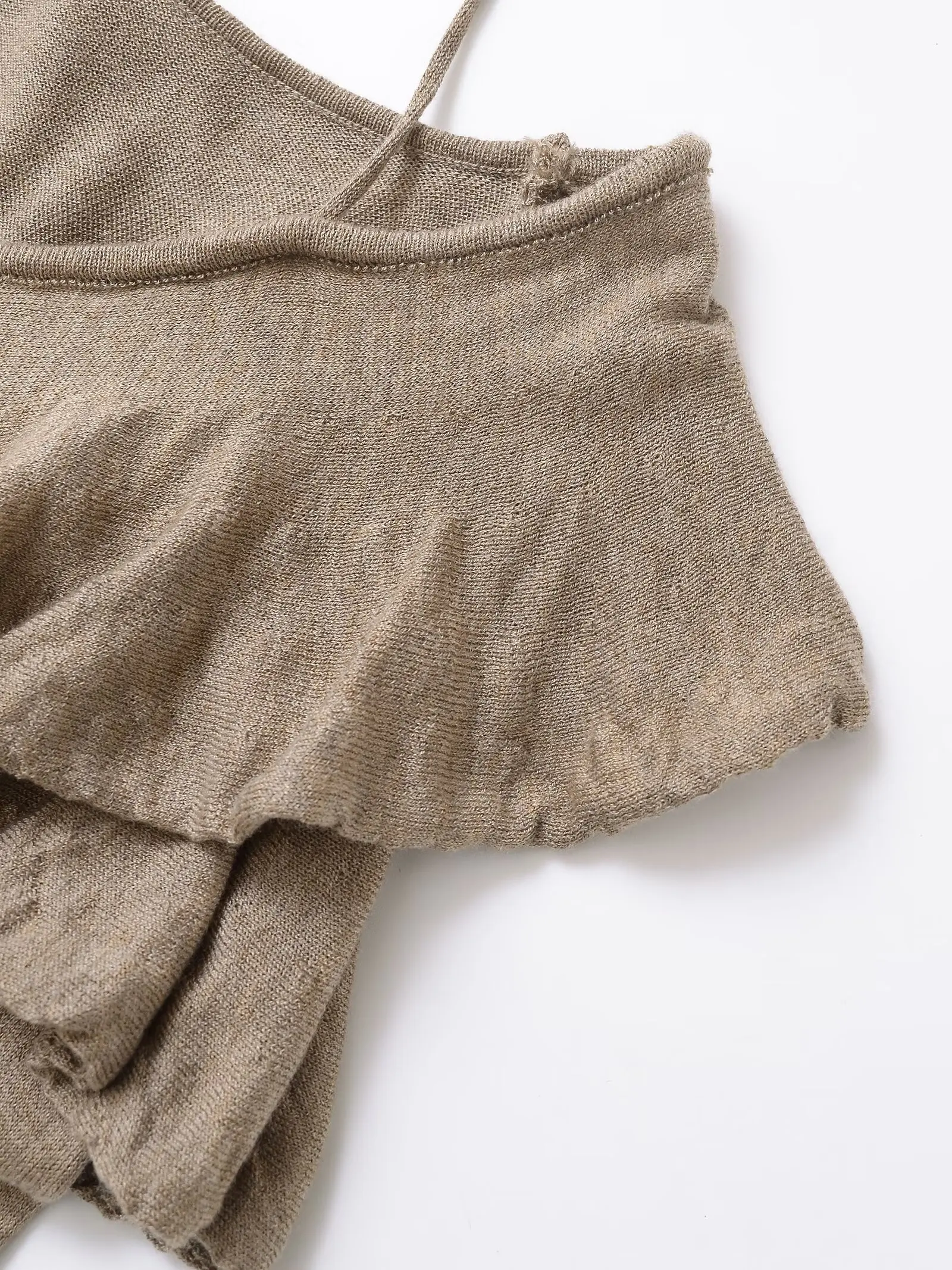 Dave&Di Minimalist Women's Clothing Elegnat Khaki Ruffled Knit Shirt Spring Layered Blouse Women Pullover Loose Sweaters Top