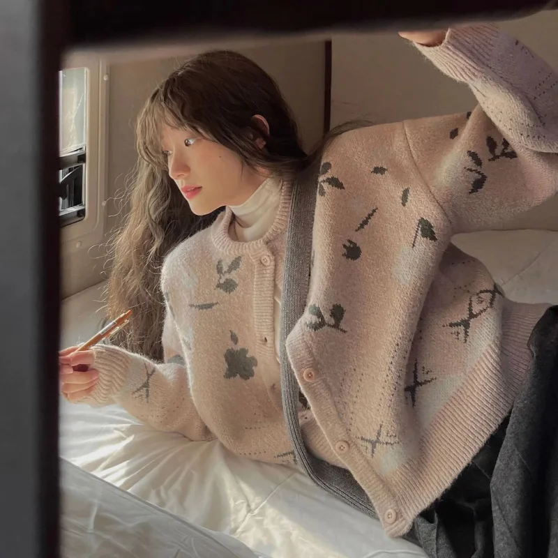 

Japanese Y2k Jacquard Sweater Cardigan Women Autumn Winter Sweet Versatile Long Sleeve Knit Coats Vintage Jumpers Tops