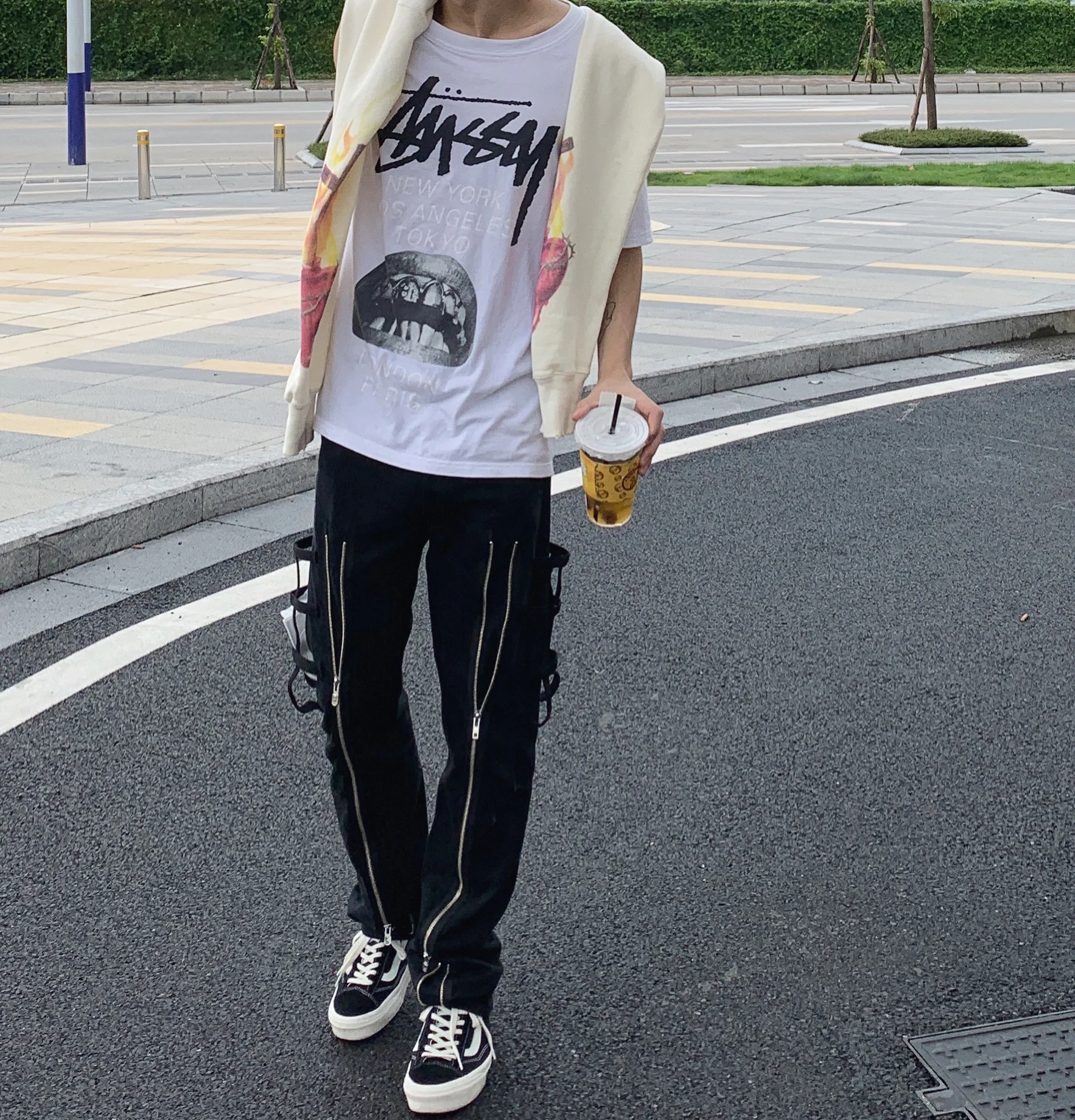 

High Street Straight Leg Zipper Jeans Multiple kets Casual Pants Waed Denim Youth Faion Wide Leg Long Trousers