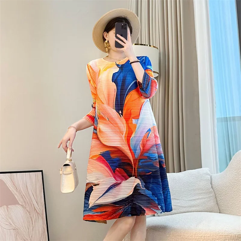 

Вечерние платья Длинные платья Модное уменьшающее возраст плиссированное платье с принтом Свободное модное темпераментное и элегантное платье для мамы