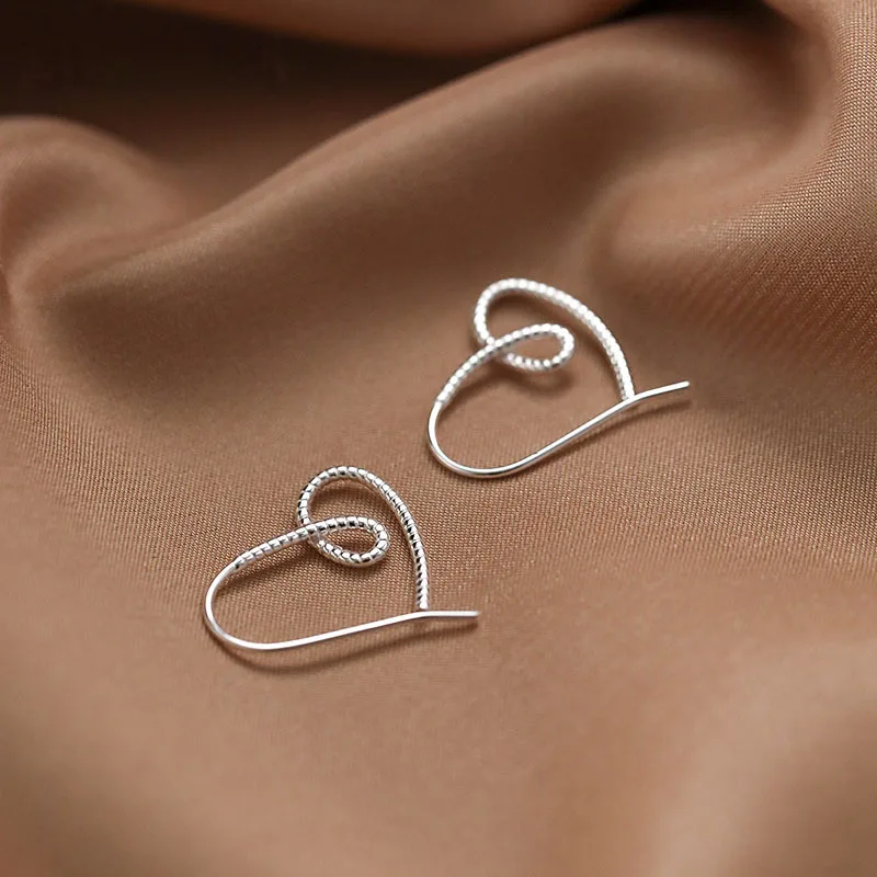 Simple Hollow Cute Heart Stud Earrings for Women Girls Hypoallergenic New Fashion Korean Earring Teen Jewelry Gifts