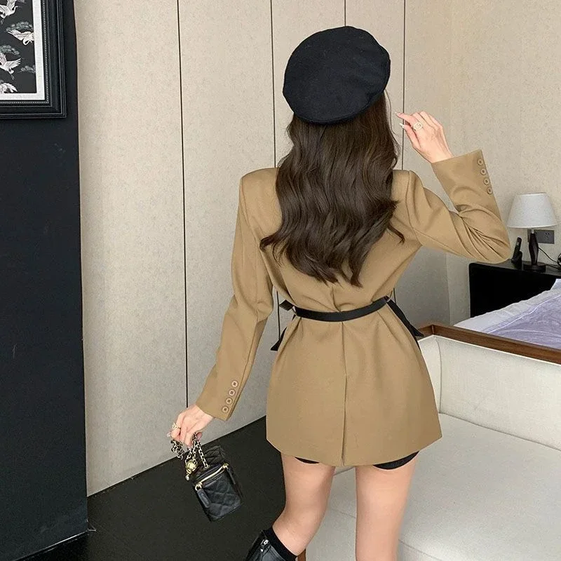 Original Design Blazer Women Fashion New Loose Spliced Pocket Korean Shrug Notched Single Breasted Blazer Mujer Femal with Belt