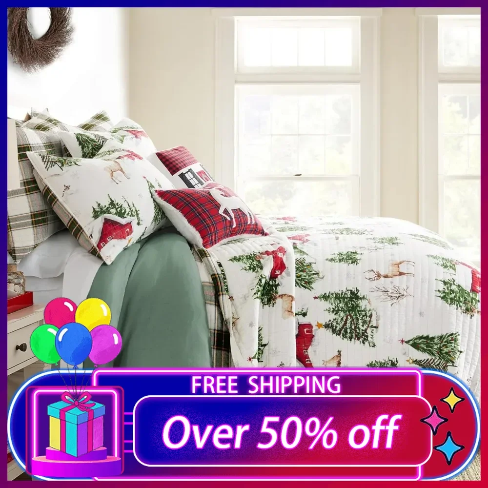 

Quilt Set-King/Cal King Holiday Quilt 106x92 and Two King Pillow Shams 20x36-Christmas Cabin-Red, Green, Brown and White-Cotton