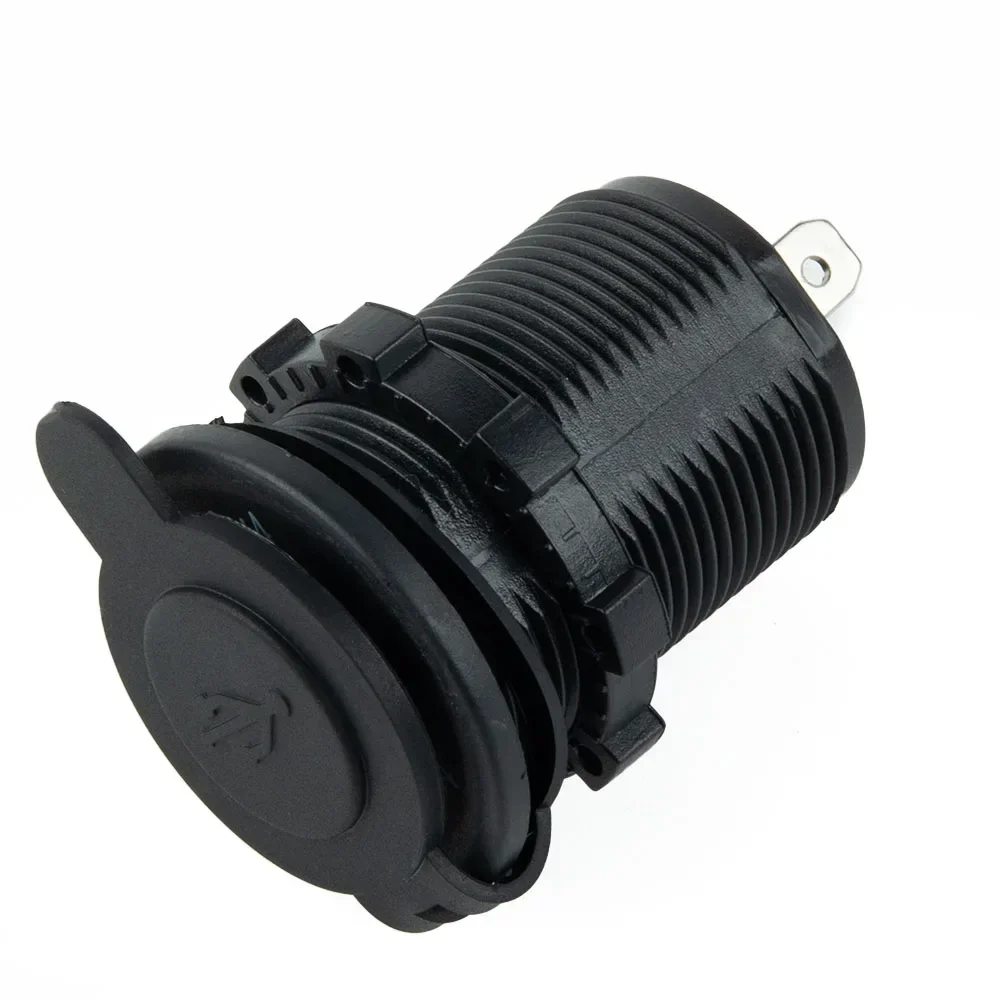 

Practical Trailers Buses USB Socket Dual Vehicle Connection C-Line Dual USB Chargers For 12-24V Voltage Vehicles
