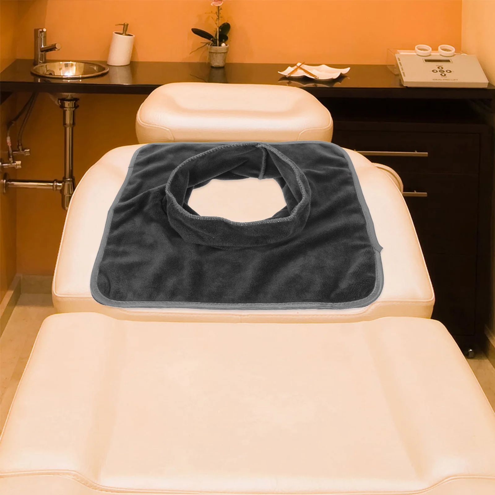 

2pcs Table Sheet Covers Breathable Comfortable Facial Hole Cover For Beauty Salon Durable Microfiber Sheet
