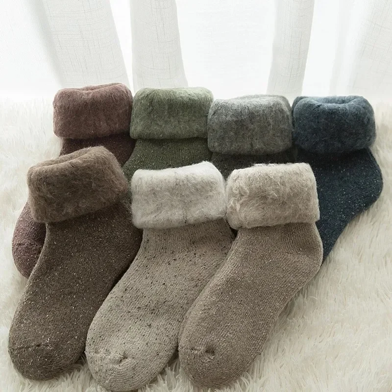 2024 New Winter Warm Wool Women Sock Solid Color Thicker Cashmere Socks Merino Socks Against Cold Snow Russia Male Womens Socks