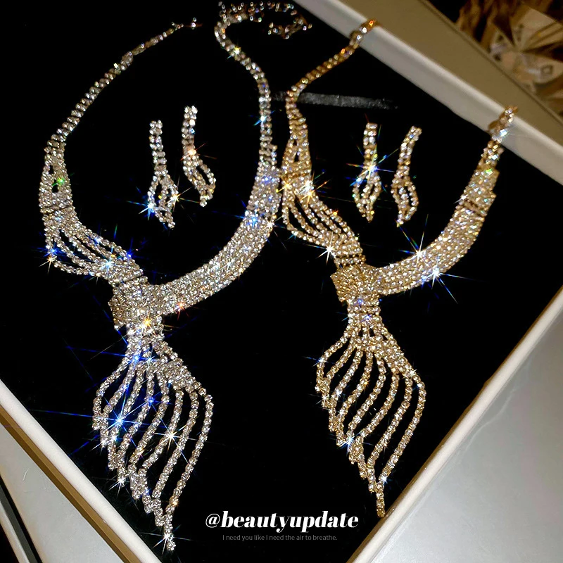 European American Leaf Studded Diamond Necklace Set Light Luxury Style High-End Feeling Cool Banquet Birthday Dress Accessories