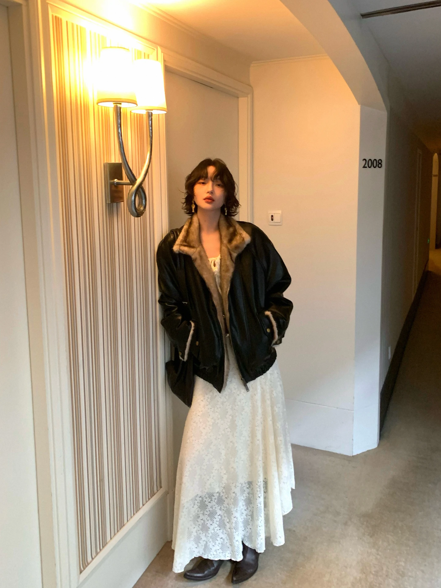 Thiened Warmth Daunenjacke mit Stehkragen-Design, Modische Winter-Oberbekleidung aus PU-Leder, Hongkong-Stil für Damen...