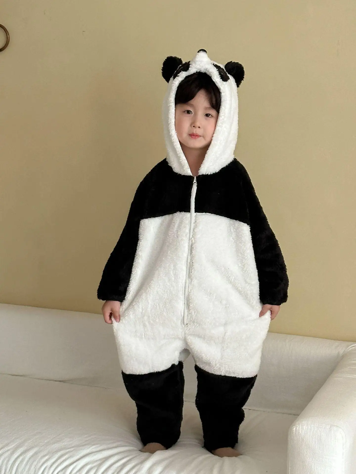Variant: black white
