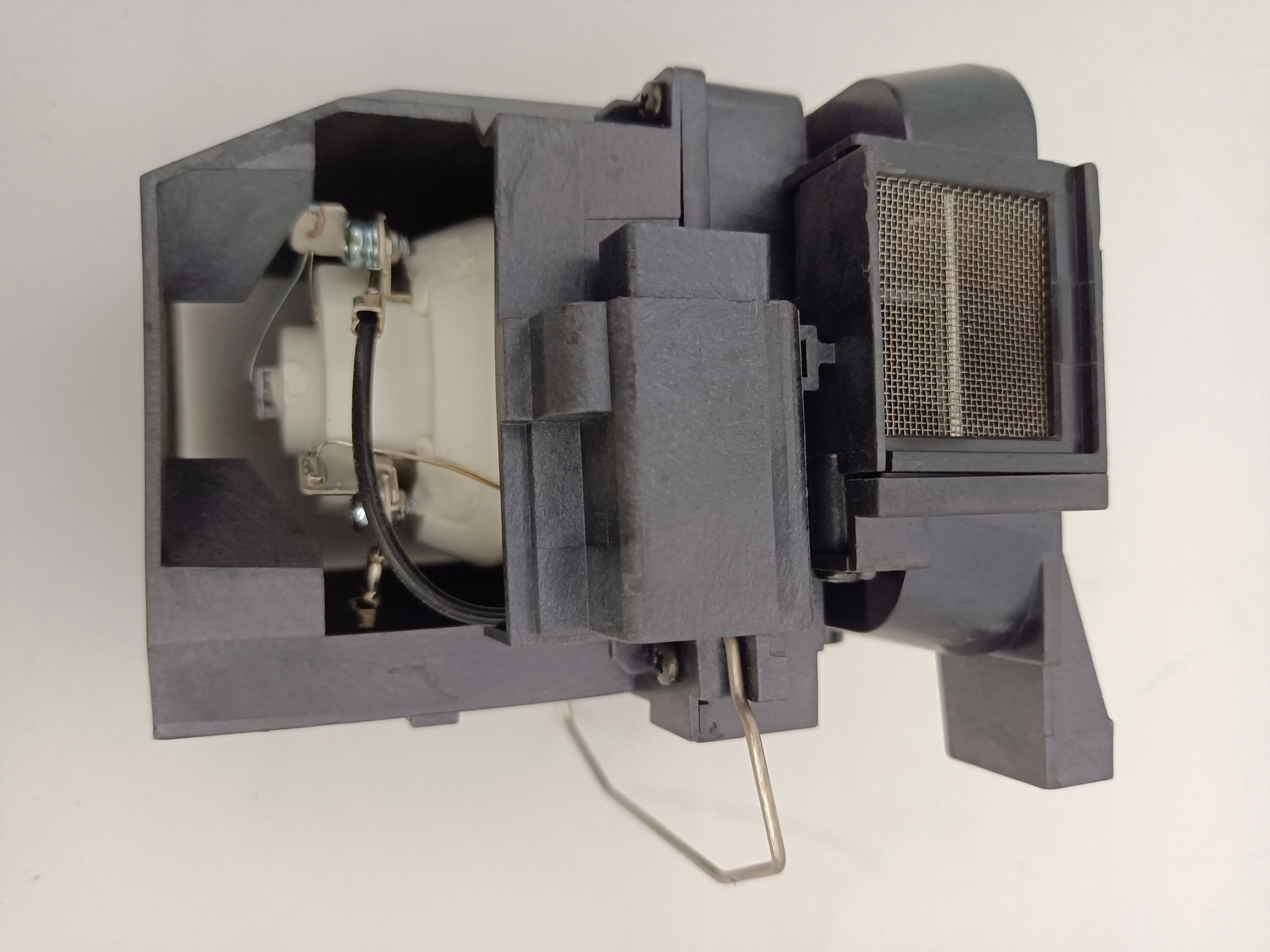 

Оригинальная лампа GY LP89 для проекторов Epson Powerlite Home Cinema 4010, 4040, 6040ub, 6050ub, 5040ube, 5050ube, 4050 pro Ci