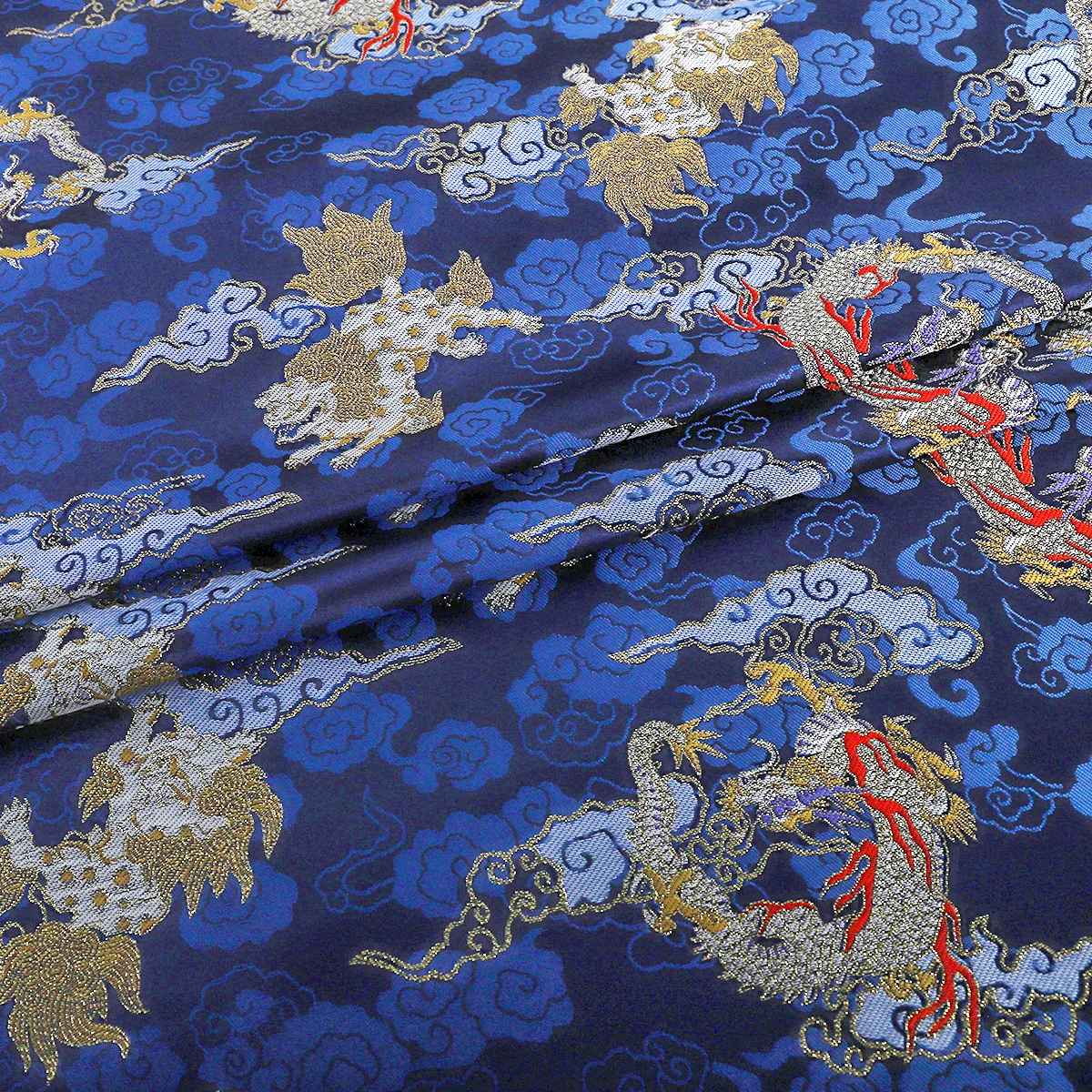 

"FS079 Cloud Dragon Qilin" New Chinese Weaving Gold Imitation Song Brocade Fabric High Precision Dark Pattern Top Vest Fabric
